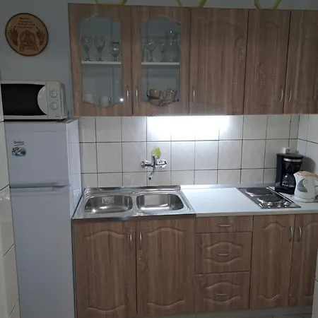 Apartmani Robert Bol Exteriér fotografie