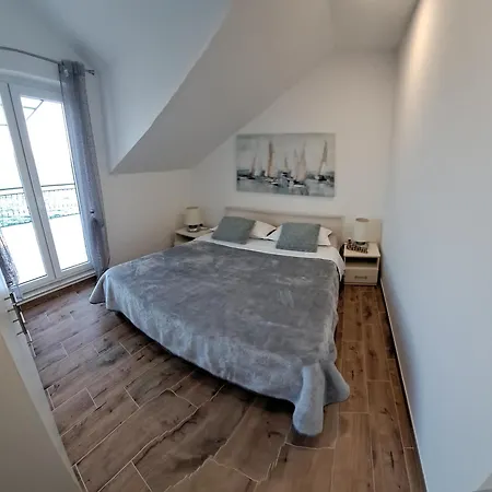Apartmani Robert Bol Pokoj fotografie