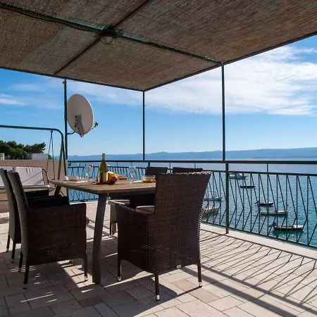 Apartmani Robert Bol Exteriér fotografie