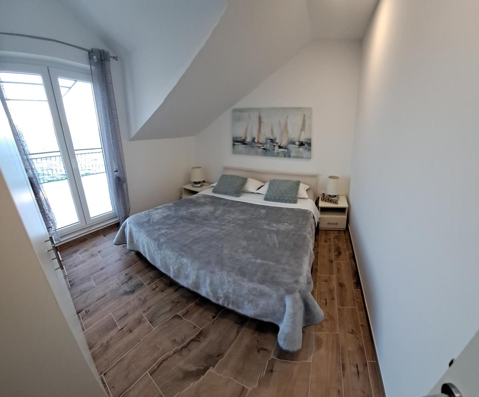 Robert Apartment